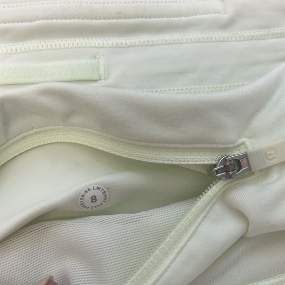 Lululemon shorts - Picture 3 of 3